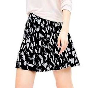 Banana Republic | Black & White Abstract Print Pleated Skirt 6
